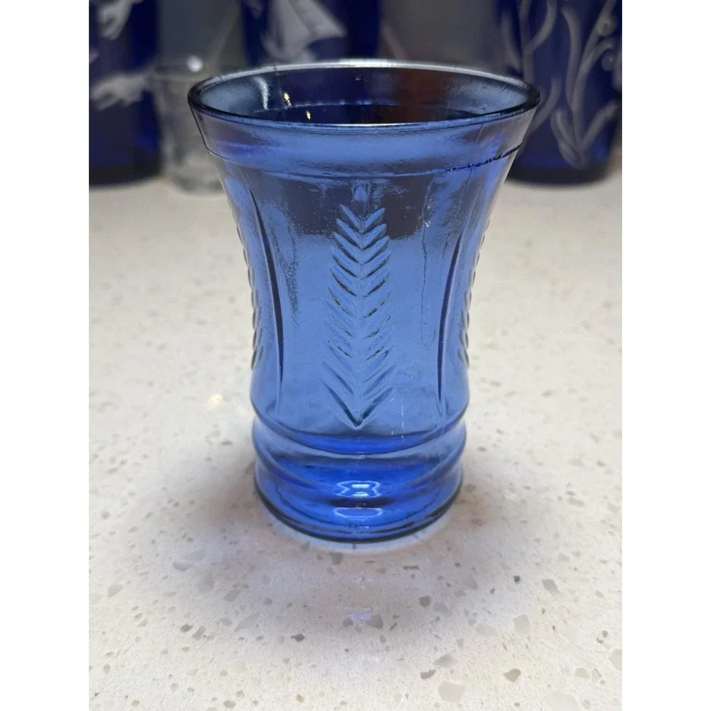 Maryland Glass Cobalt Blue Feather 4 1/2